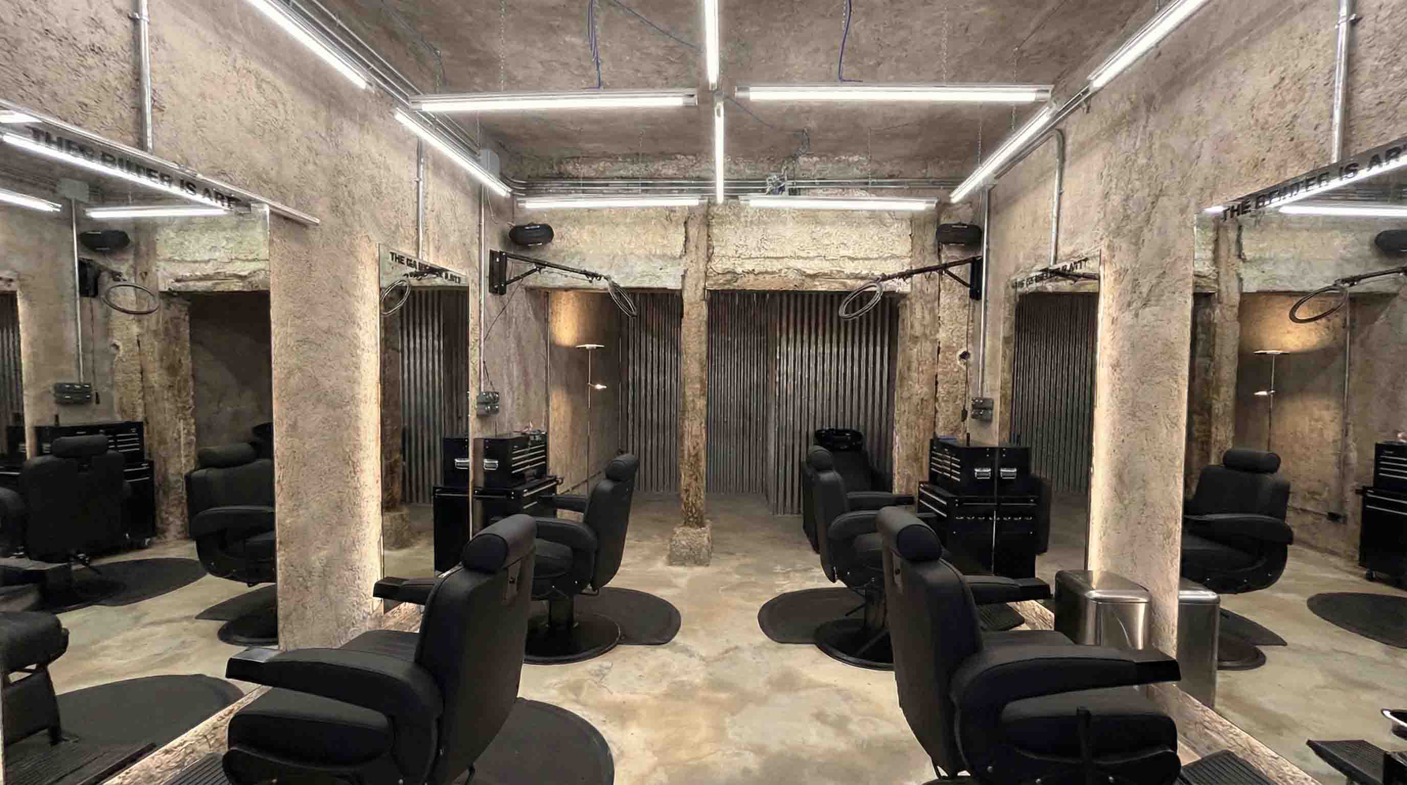 Barbería Delegang Madrid Centro Sol - Interior barbershop